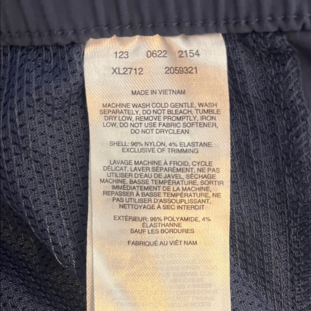 Columbia XL Women’s Lightweight Tech Cropped Pants, Moisture Wicking #outdoors - Picture 8 of 8